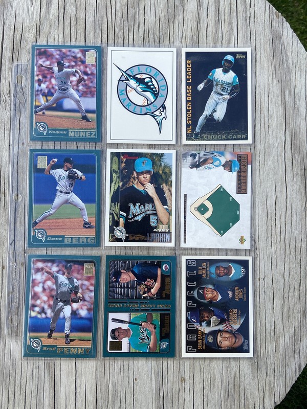 BASEBALL CARDS FLORIDA MARLINS 36 CARD LOT