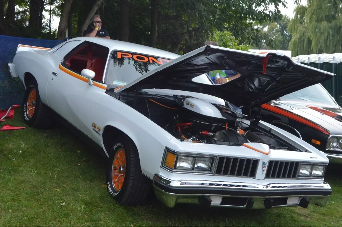 1973-1977 Pontiac Grand Prix