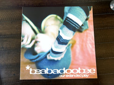Beabadoobee - Our Extended Play - 12" Yellow Vinyl Record - NM Beabadoobee - Our Extended Play - 12" Yellow Vinyl Record - NM