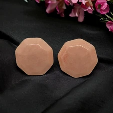 Vintage Peachy Pink 80s Clip-On Earrings, 1.25" – Retro Jewelry, Good Condition
