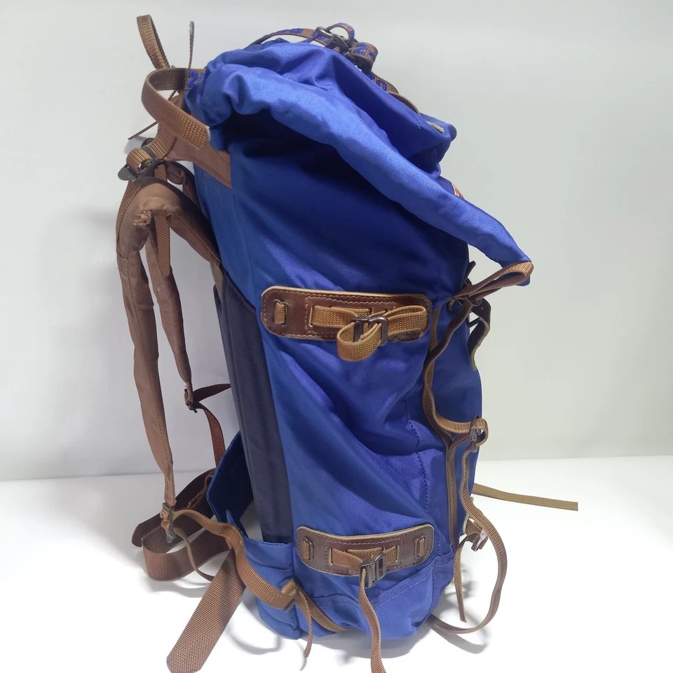 Mochila Chouinard Dragon #CH-113 Equipamiento Vintage Azul Patagonia Foto 3 de 4