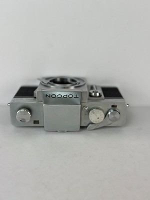 Topcon RE Super 35mm SLR Camera Body Tokyo Kogaku Japan Vintage