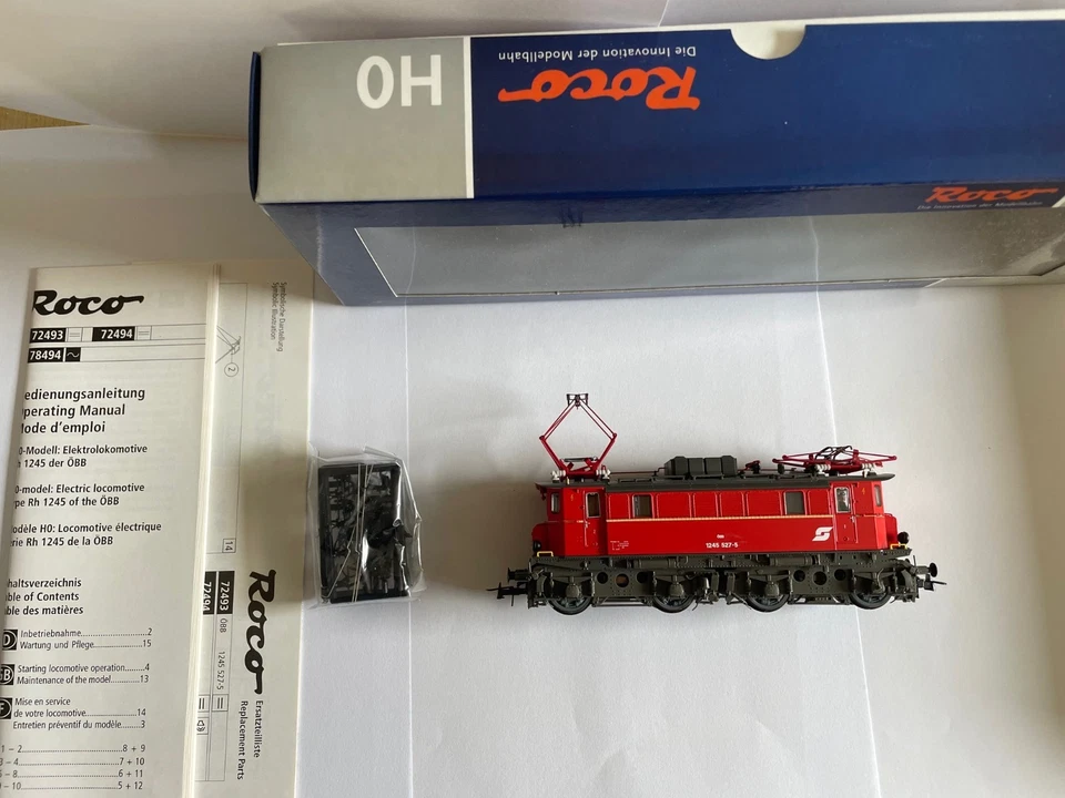 Roco 72493, ÖBB Elektrolok Reihe 1245, 1245 527-5, Epoche 4/5, verkehrsrot