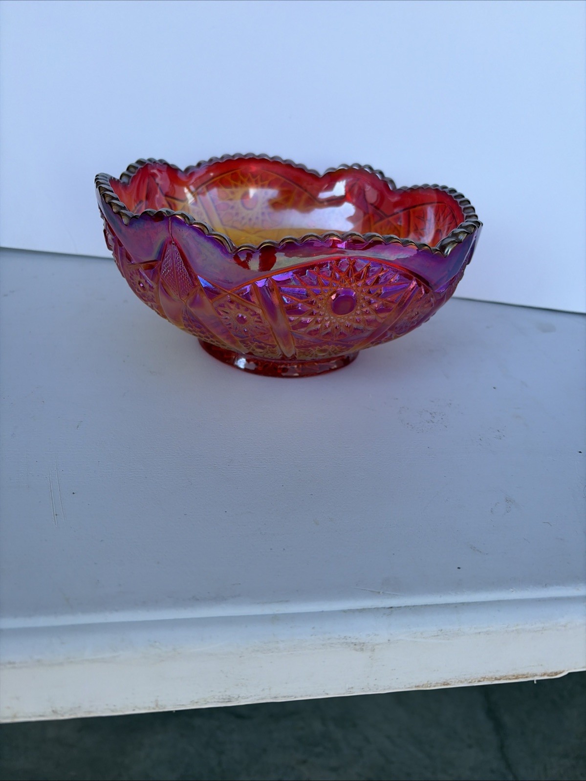 VINTAGE INDIANA GLASS RED AMBERINA CARNIVAL BOWL HEIRLOOM PATTERN