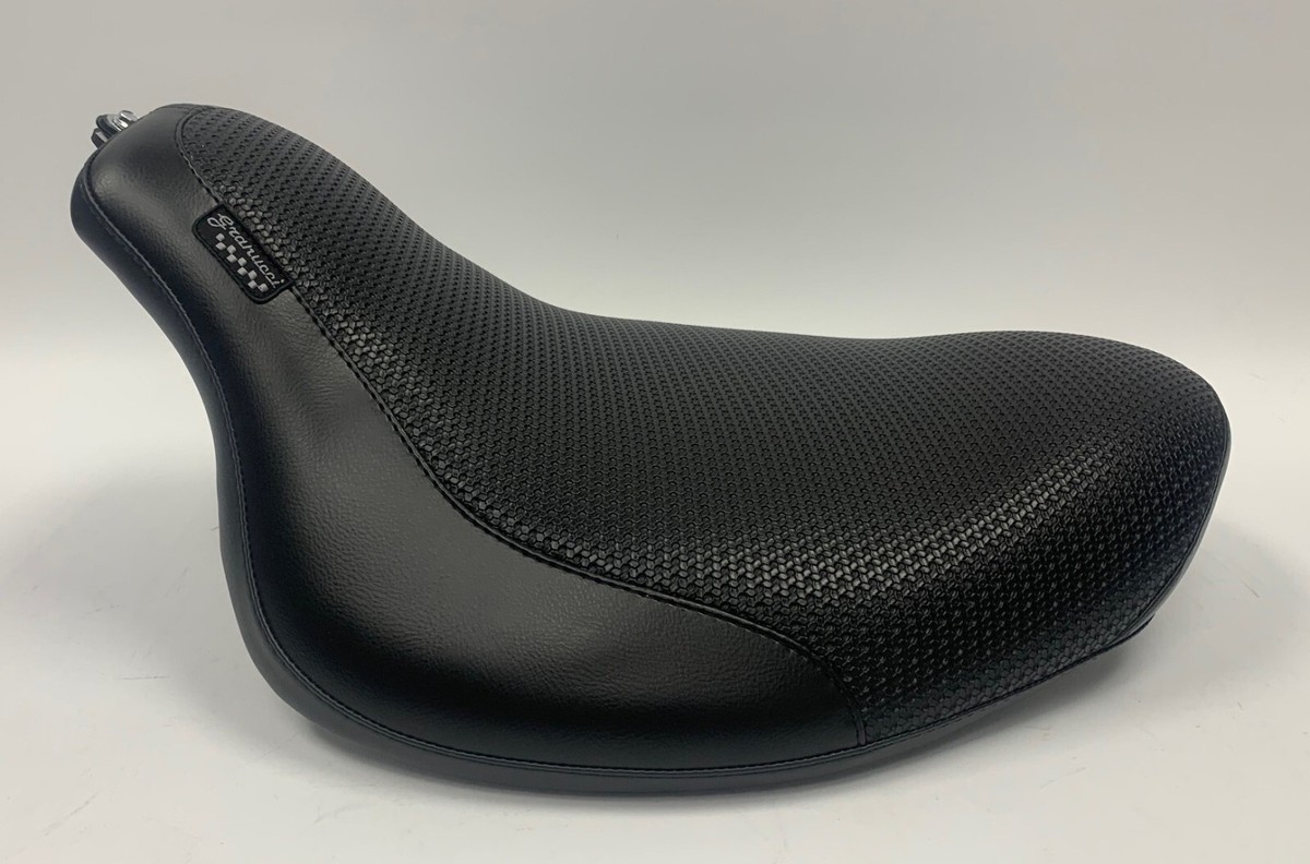 Granucci 500SIHBS Solo Drivers Seat for Suzuki Intruder 1500 1998