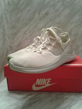 nike free tr8 gunsmoke