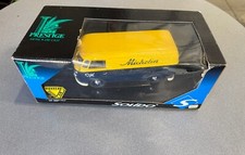 Solido 1:18 Diecast Volkswagen Combi Bus Michelin Man Tires 60's VW Van