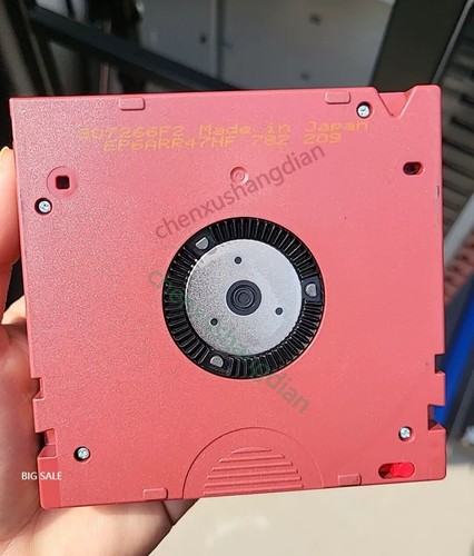 Original disassembly IBM LTO5 data tape 1.5/3 TB, 46X1290 - Afbeelding 2 van 7