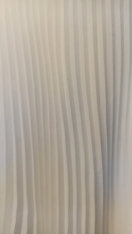 Bob Mackie wearable art Women's Pleated Skirt Elastic Waistband Size: M - Image 4 of 4