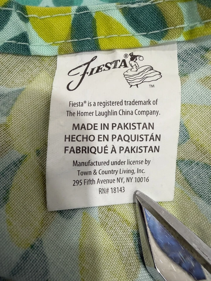 Fiesta Fabric Tablecloth Calypso Floral Sunflower 68" Round Blues & Yellow - Image 4 of 4