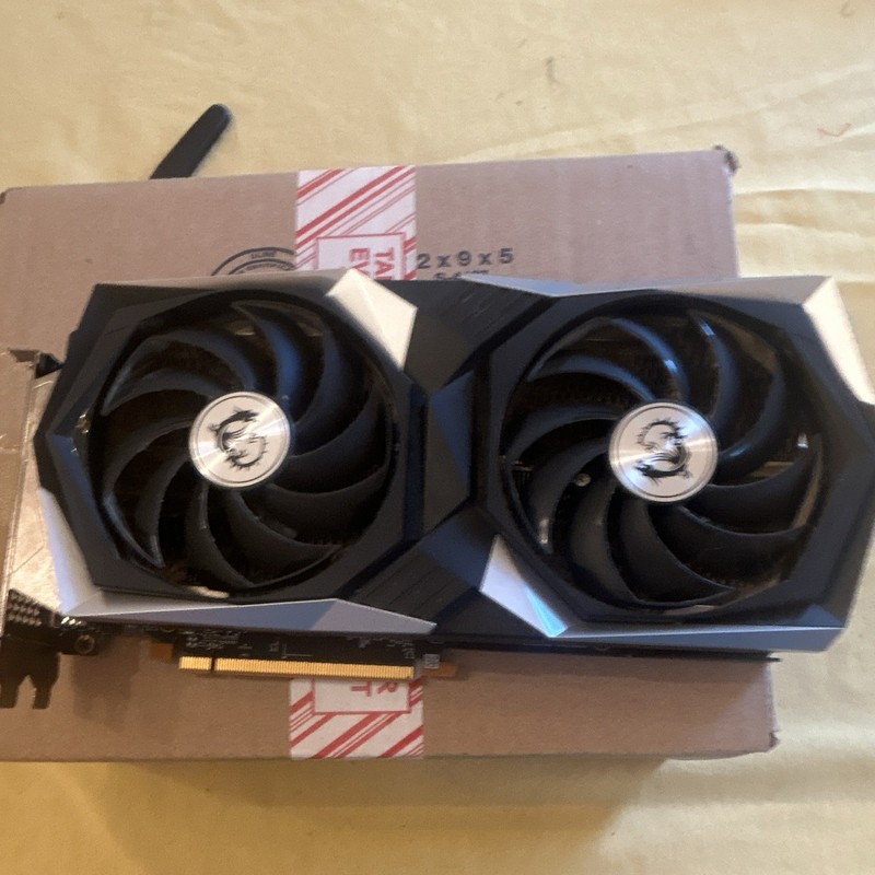 MSI AMD RADEON RX 6600 XT GAMING X 8g
