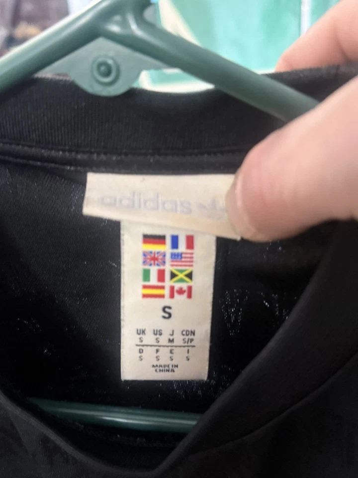 Camiseta de fútbol Adidas x FA XS para hombre negra estampada/jaquard manga corta Foto 2 de 2