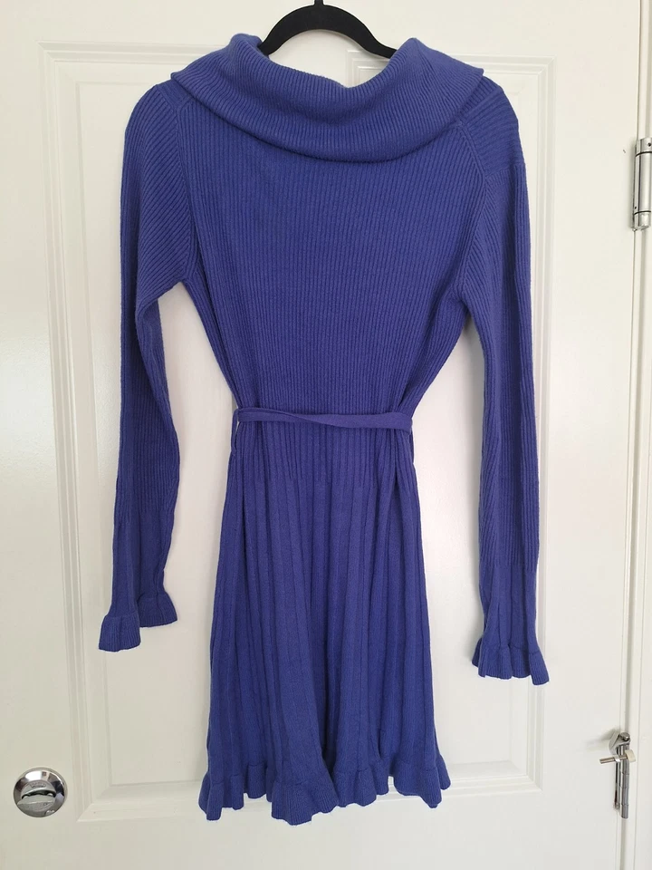 Vertigo cowl neck pleated skirt dress size M - Image 4 of 4