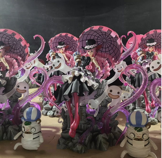XY Studio One Piece Perona Resin Statue In Stock H42cm Collection