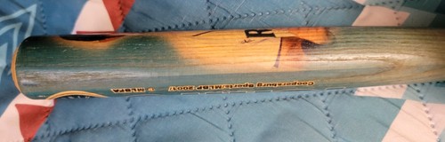 Seattle Mariners’ Icharo commemorative 18 inch small wood bat. - Picture 5 of 15