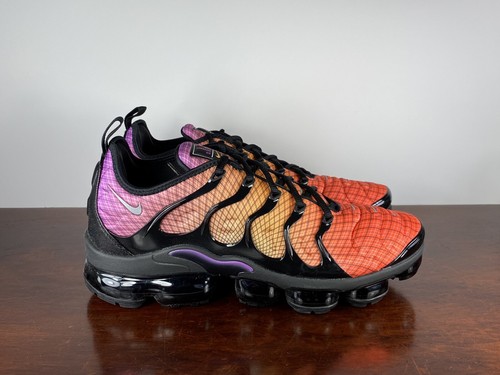 nike vapormax plus grid