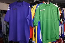 5/5 2x Kappa adults M MINT shirts jerseys bundle