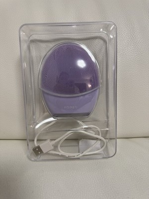 FOREO Luna 3 Facial Cleansing Device for Sensitive Skin Purple 