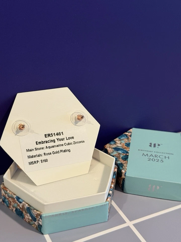 Brincos Bomb Party março 2025 - Abraçando seu amor ER51461 em ouro rosa - Imagem 3 de 3