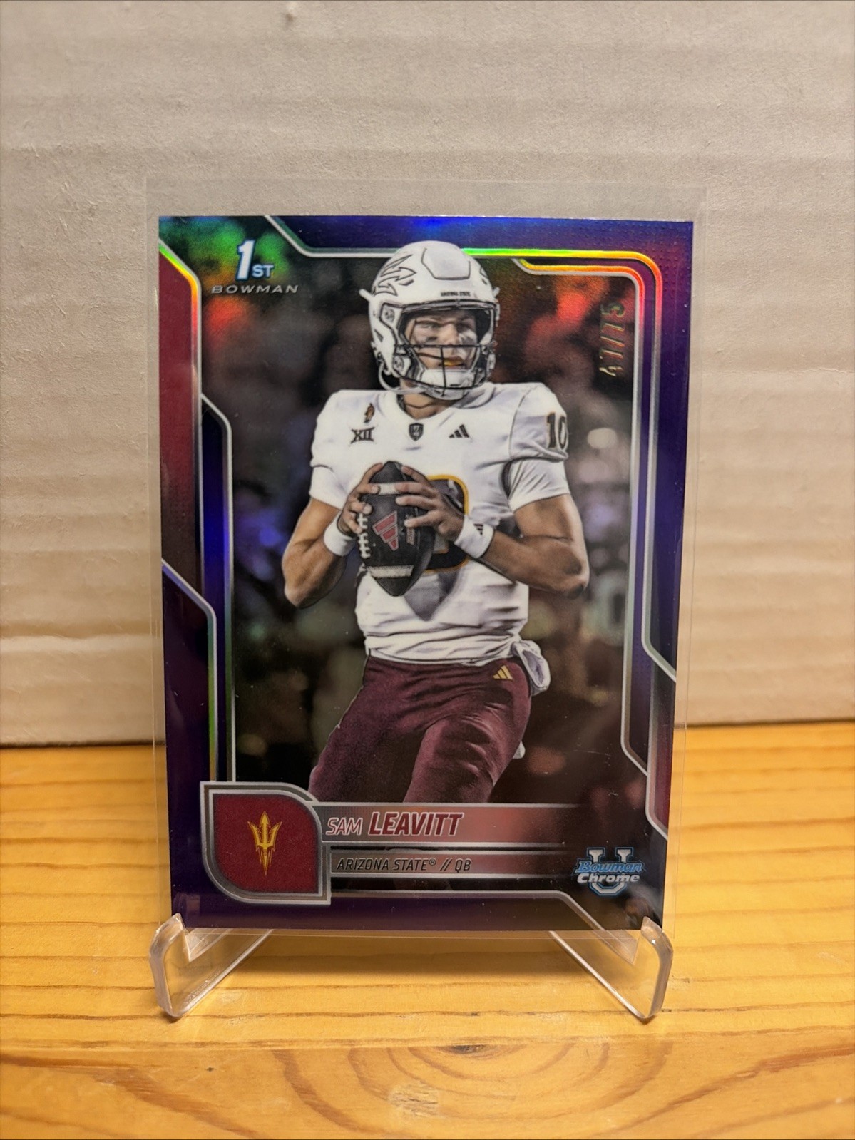 2025 Bowman University Chrome - Sam Leavitt #195 Purple Refractor /75 Rookie