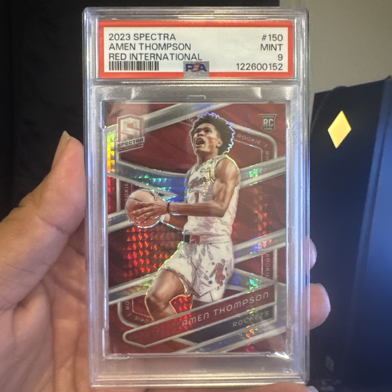 2023-24 Panini Spectra Amen Thompson #150 Red International Mint 9 POP 1 (RC)