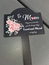MOM MEMORIAL STAKE BRAND NEW