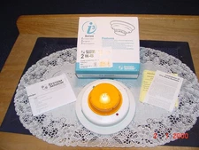 System Sensor 2 W-B, Two-Wire Photoelectric Smoke Detector Power & Zone Circuit