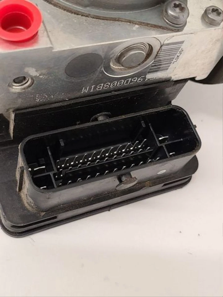 2016-2017 Buick Regal ABS Anti-Lock Brake Pump Module W/o Adaptive Cruise Oem - Изображение 2 из 4