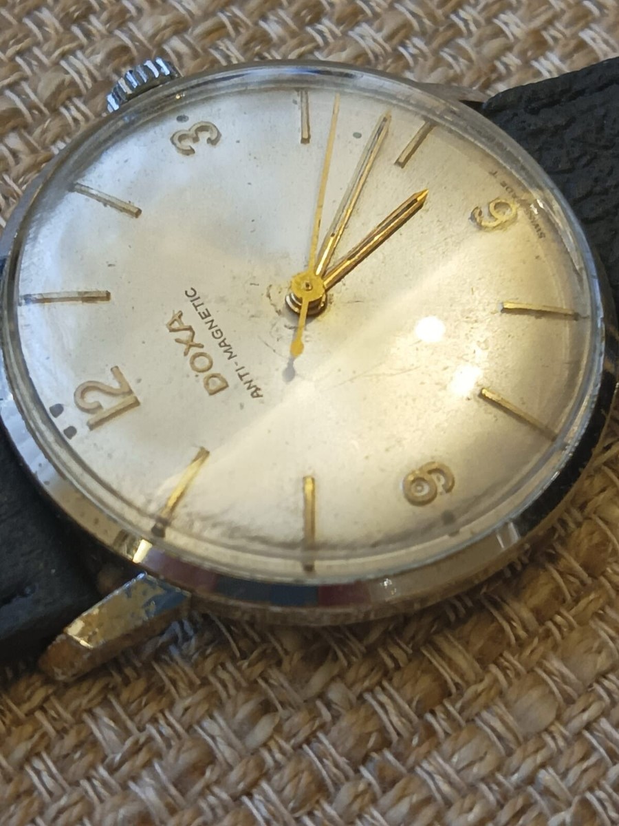 フランス　ヴィンテージ　ドーム型 ✓ DOXA - Mechanical (Hand-Winding) SWISS Watch -RARE VINTAGE