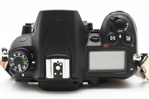 6323 Auslösungen Nikon D7000 Double Objektiv Set SD32GB - Bild 7 von 10