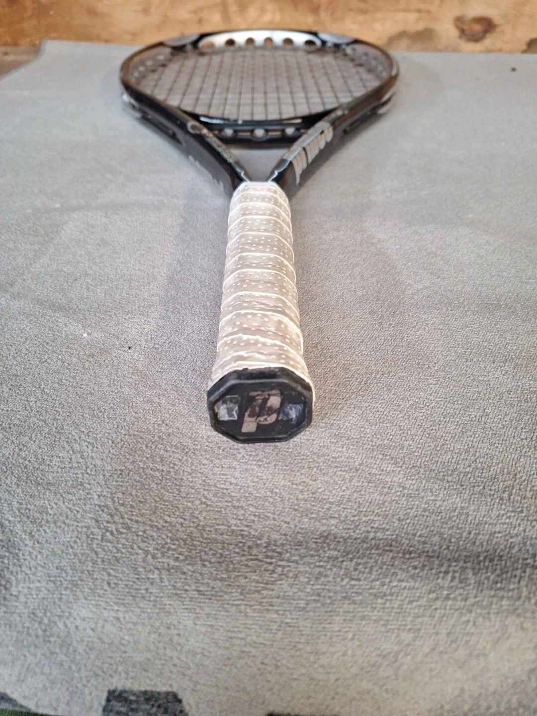 PRINCE O3 SILVER+ SILVER + OS OVERSIZE 118 TENNIS RACQUET 27.75" LONG A