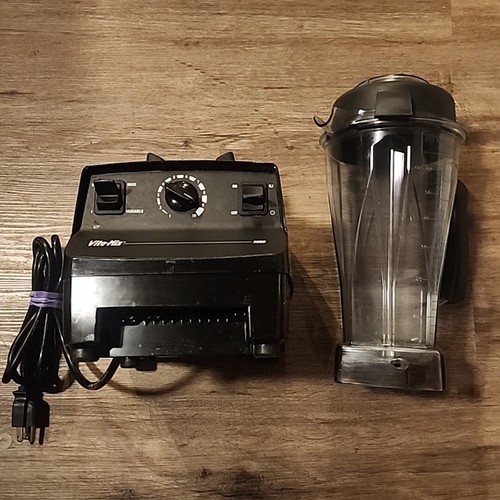 Vitamix Professional Series Blender, Model VM0103 In Gray & Black READ