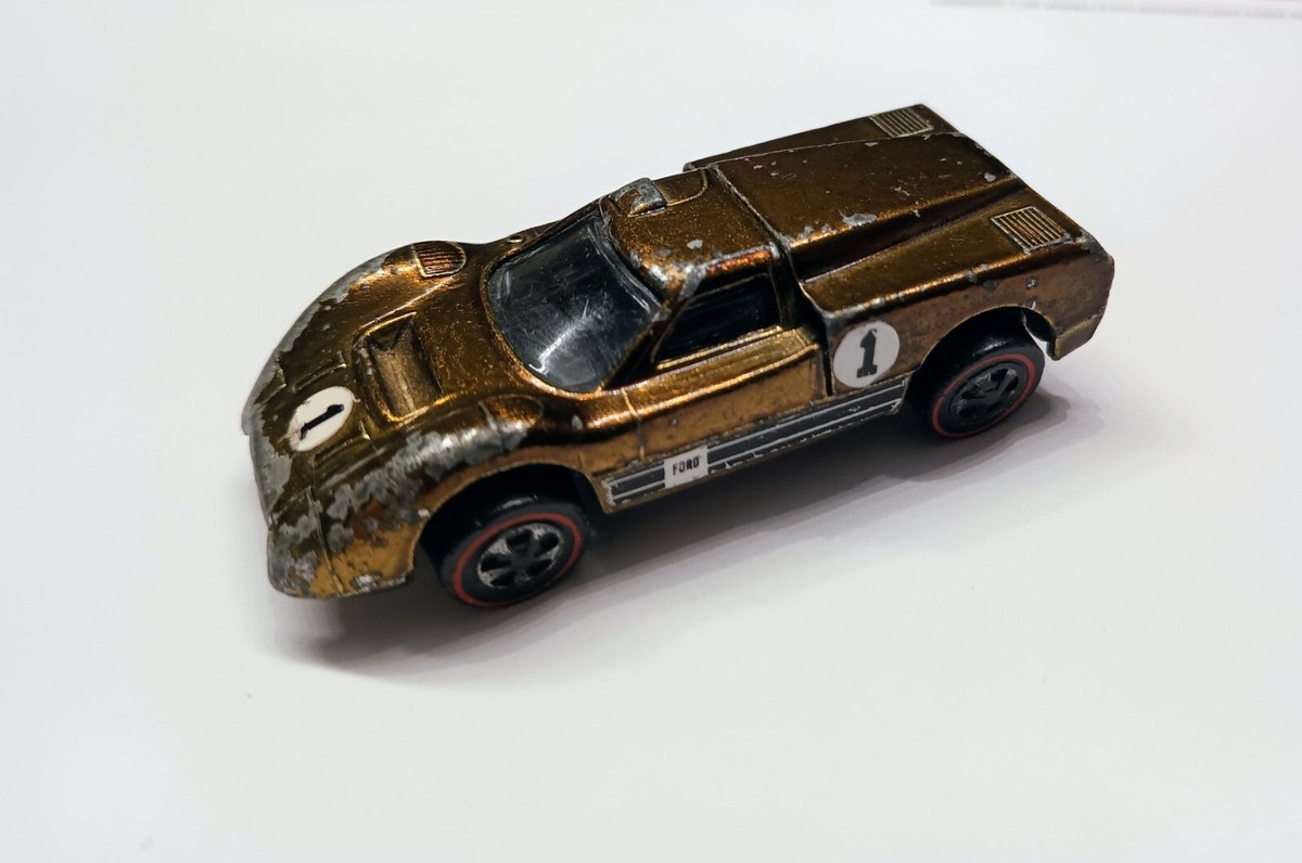 Redline ORIGINAL Hot Wheels 1967 Ford J-CAR Gold/Olive