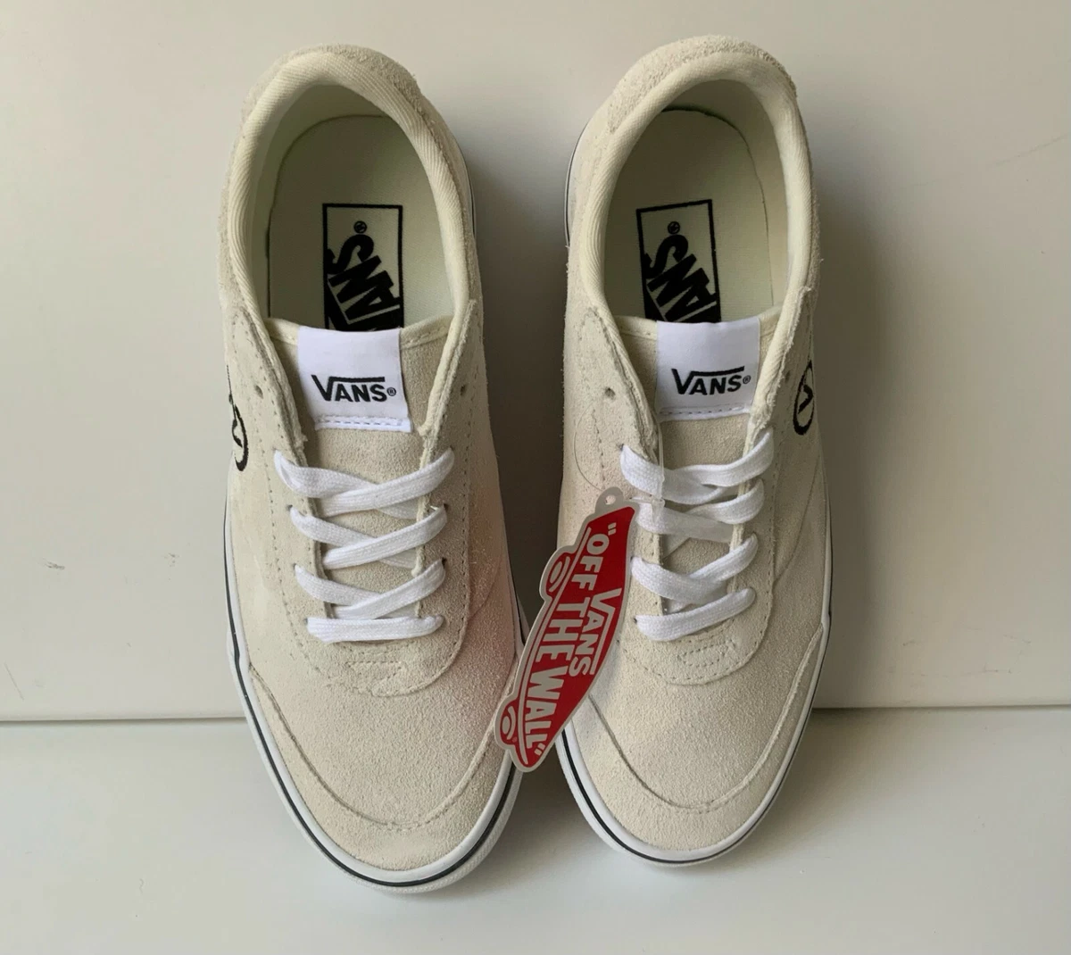 Womens white vans size 7 2025