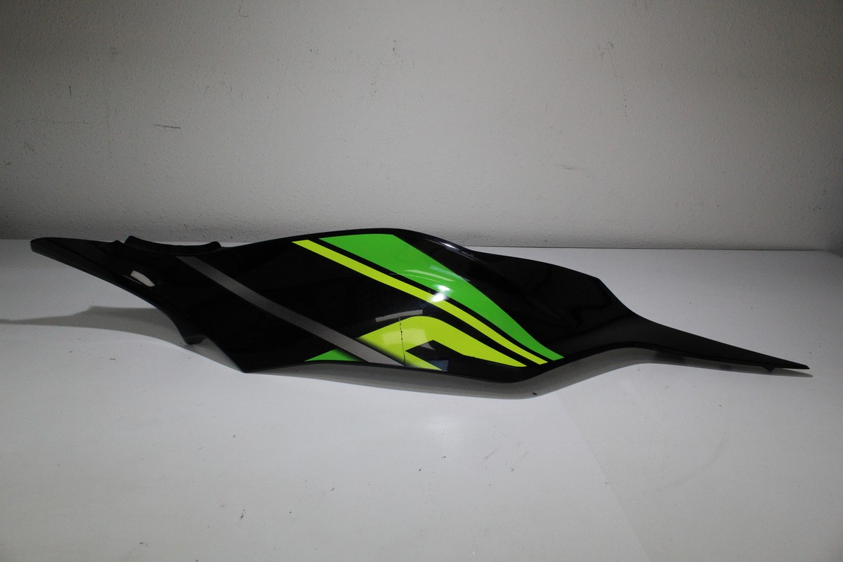 2016 Kawasaki Ninja ZX6R ZX636 ABS BLACK RIGHT FRONT UPPER MID