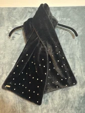 Karl Lagerfeld Paris Women's Black Faux Fur Pull-Through Scarf With Pearls NWT