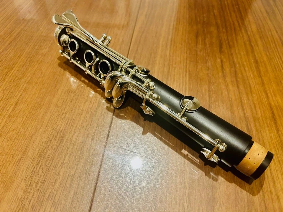 Buffet Crampon E12F Clarinet Grenadilla Wood Well-maintained Used with Hard Case - Image 4 of 4