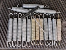 Set Of 15 Used Steel Trampoline Replacement Springs 5.5  Inch with Spring Puller