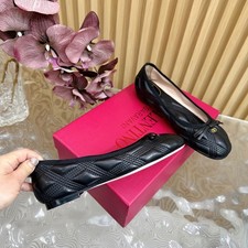 Valentino Garavani Damen Ballerinas aus Leder...