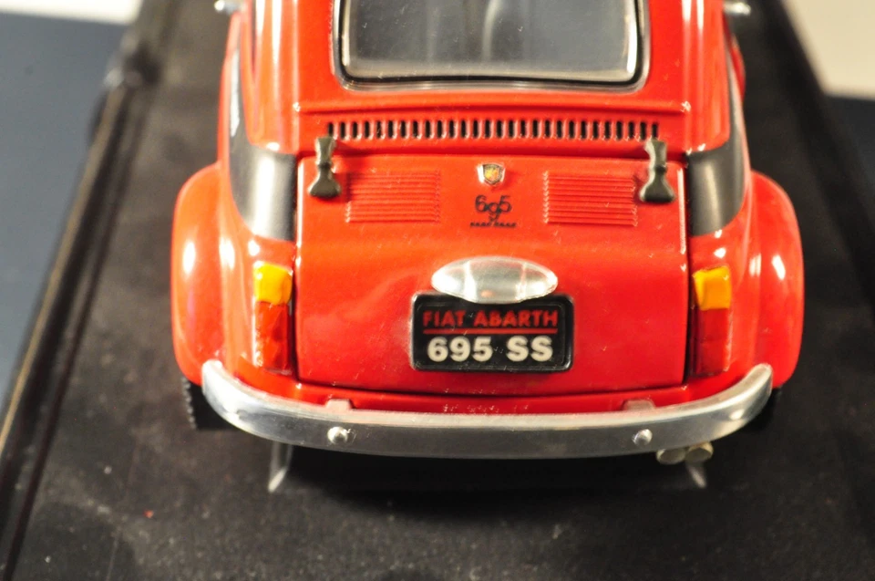 1/18 FIAT ABARTH 695SS 1963 PREZZO BASSISSIMO - Immagine 4 di 4