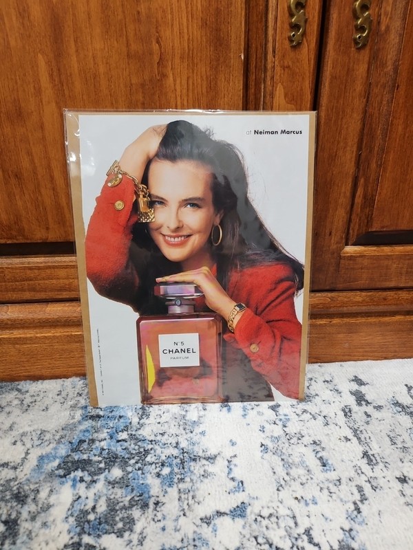 1987 Chanel No5 Parfum Perfume - Actress Model Carole Bouquet - Print Ad Photo