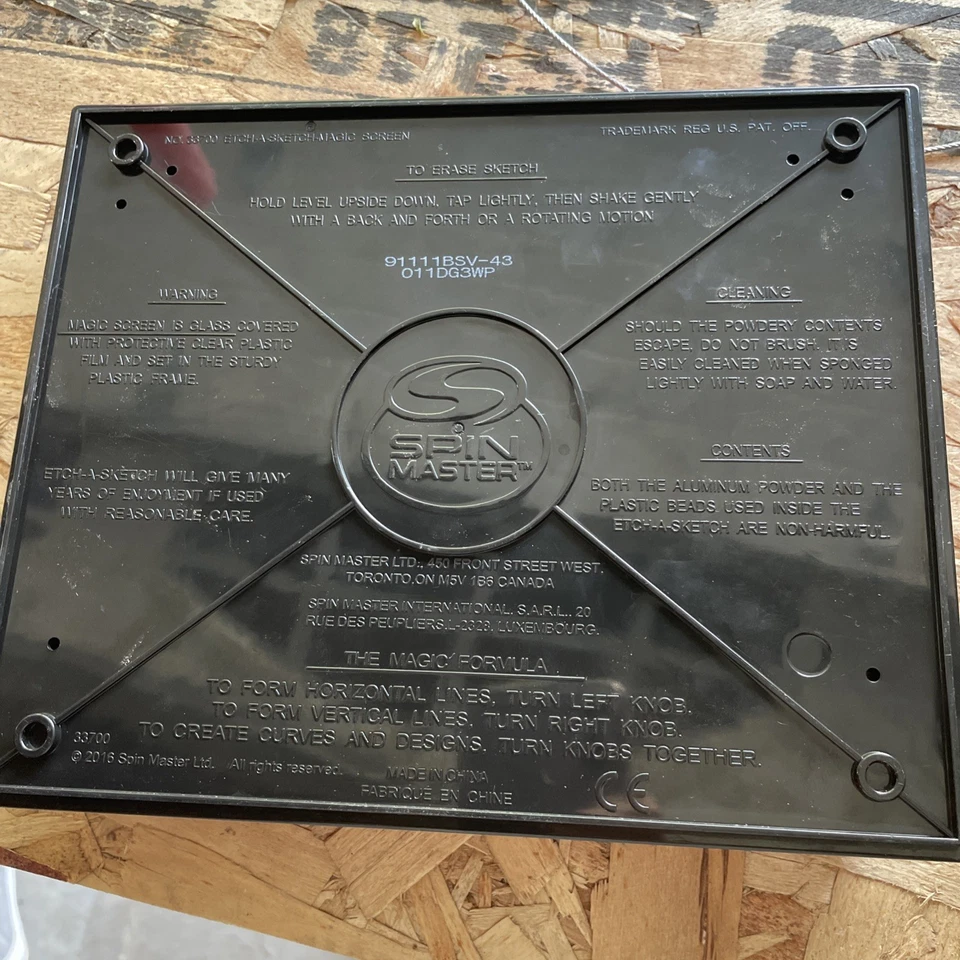Pantalla mágica clásica Etch A Sketch Foto 2 de 2