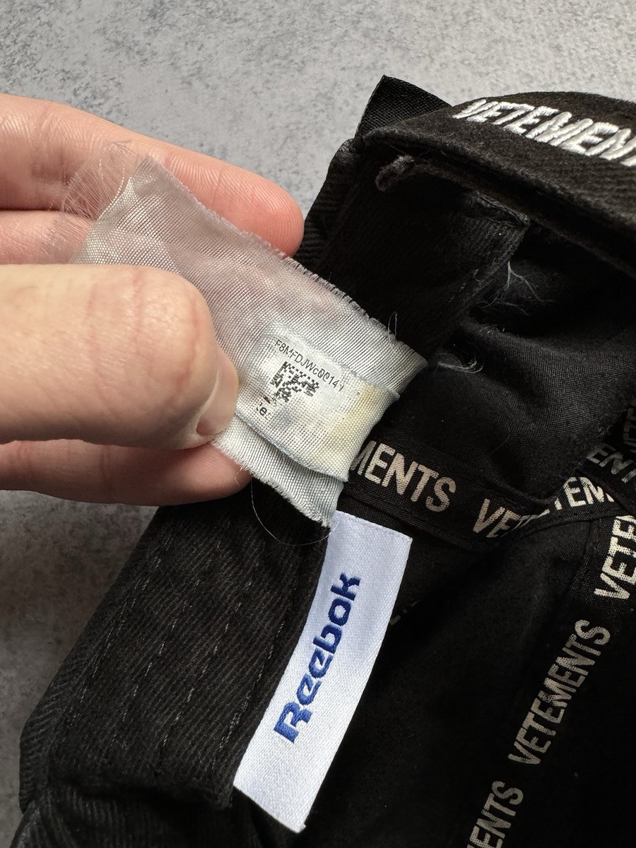 VETEMENTS REEBOK FLAME HAT CAP AW2018 DEMNA GVASALIA VERY VETEMENTS REEBOK FLAME HAT CAP AW2018 DEMNA GVASALIA VERY
