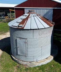Grain Bin, Vintage Metal Farm Storage Shed, Rustic Outdoor Structure, Gazebo A10