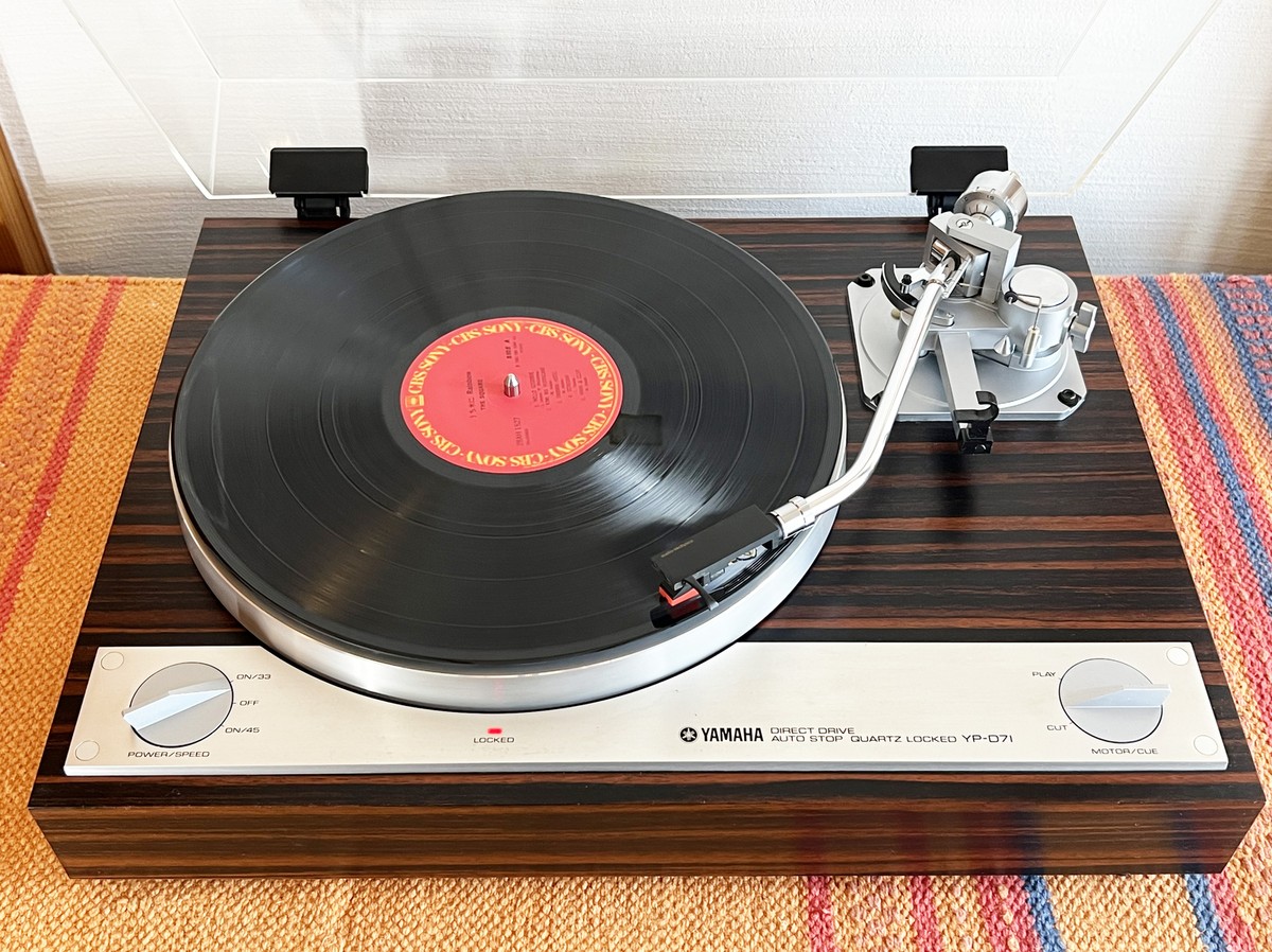 名機 Yamaha ヤマハ YP-D71  ダイレクトドライブターンテーブル Yamaha YP-D71 Direct Drive Quartz Locked Turntable Record