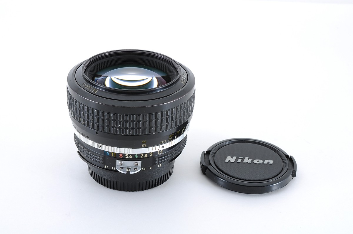 マロン様　Nikon ai nikkor 50mm f/1.2 Amazon.com : Nikon AI-S FX NIKKOR 50mm f/1.2 Fixed Zoom