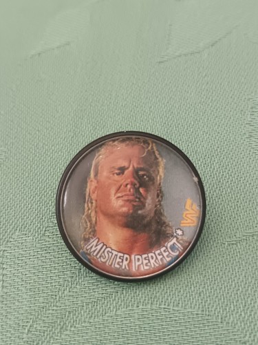 Pin's Pins Pin Enamel 19 Sport Catch WF