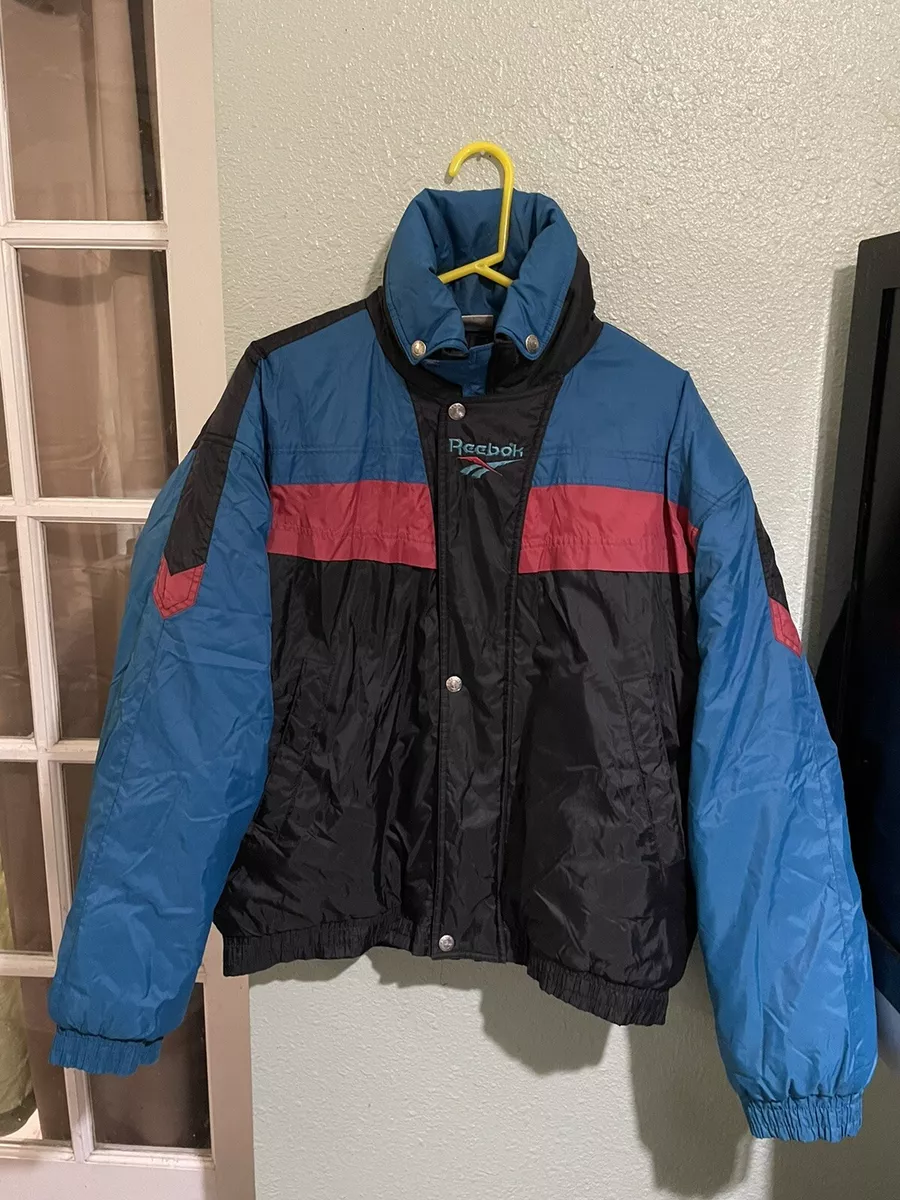 Vintage reebok top puffer jacket