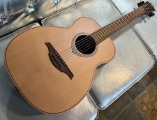 Lag Travel Rcs Sauvage Cedar Acoustic Guitar & Soft Case