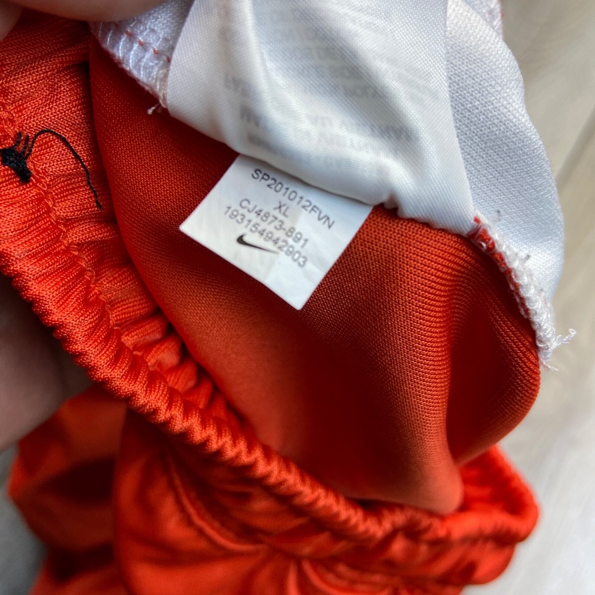 美品 L】ナイキ NIKE 両面刺繍 4連 スウッシュ スウェット 緑 橙  